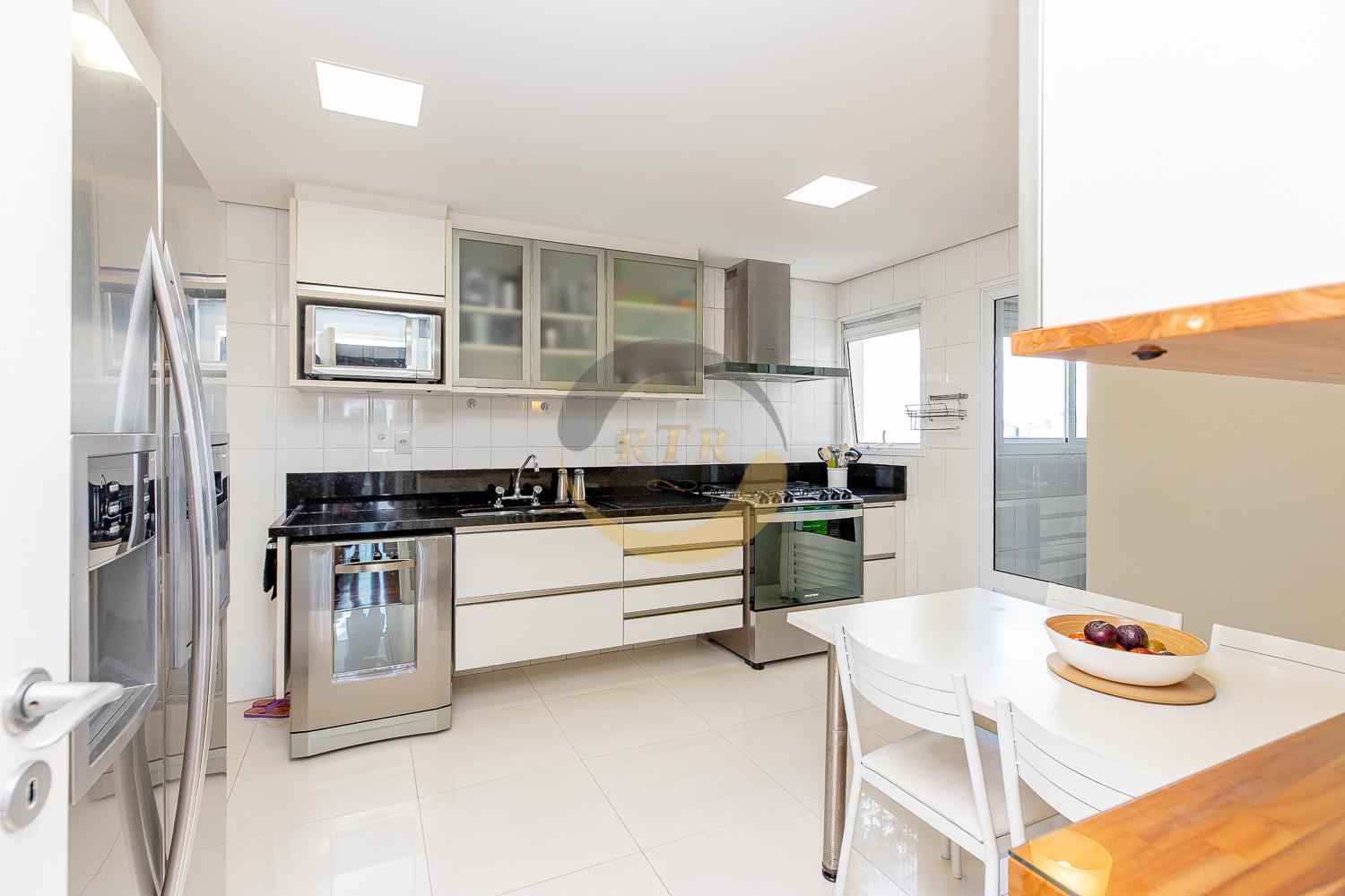 Ch&aacute;cara Sto. Antonio, Cobertura Duplex 284m&sup2;, 4 Dts 3 Suites, 3 Vgs, Vista 180&ordm; lind&iacute;ssima  São Paulo - 