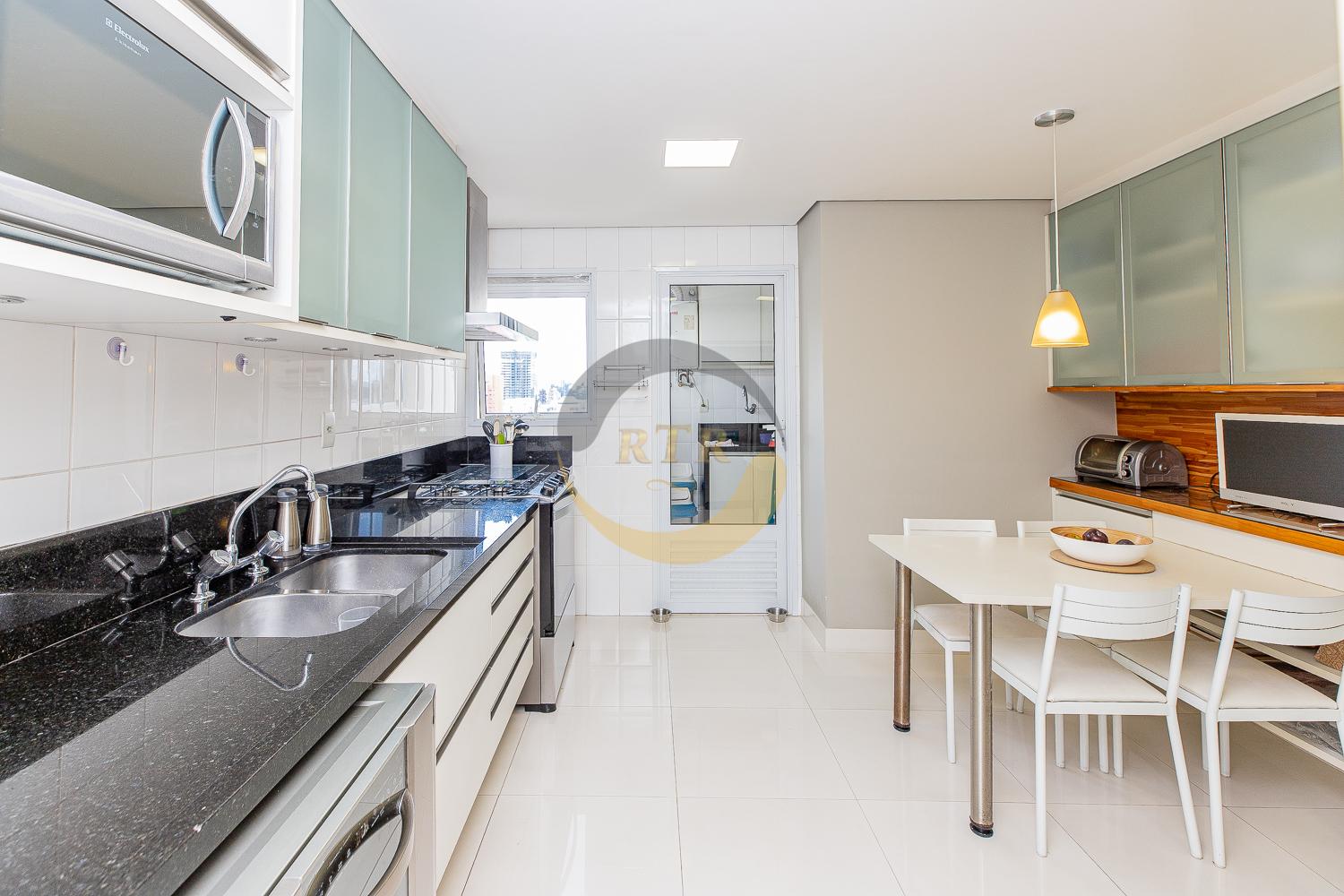 Ch&aacute;cara Sto. Antonio, Cobertura Duplex 284m&sup2;, 4 Dts 3 Suites, 3 Vgs, Vista 180&ordm; lind&iacute;ssima  São Paulo - 