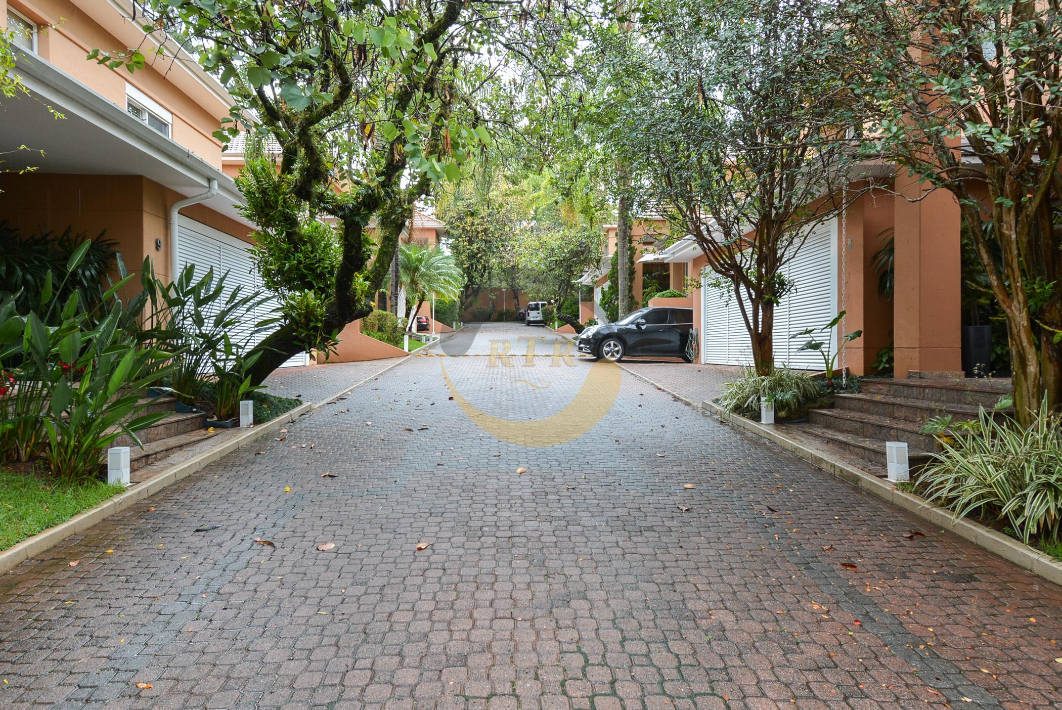 Casa Luxo Condom&iacute;nio Alto Boa Vista, 544 m&sup2;, 4 Dts, 3 Su&iacute;tes, 4 Vgs, Lazer e Seguran&ccedil;a  São Paulo - 