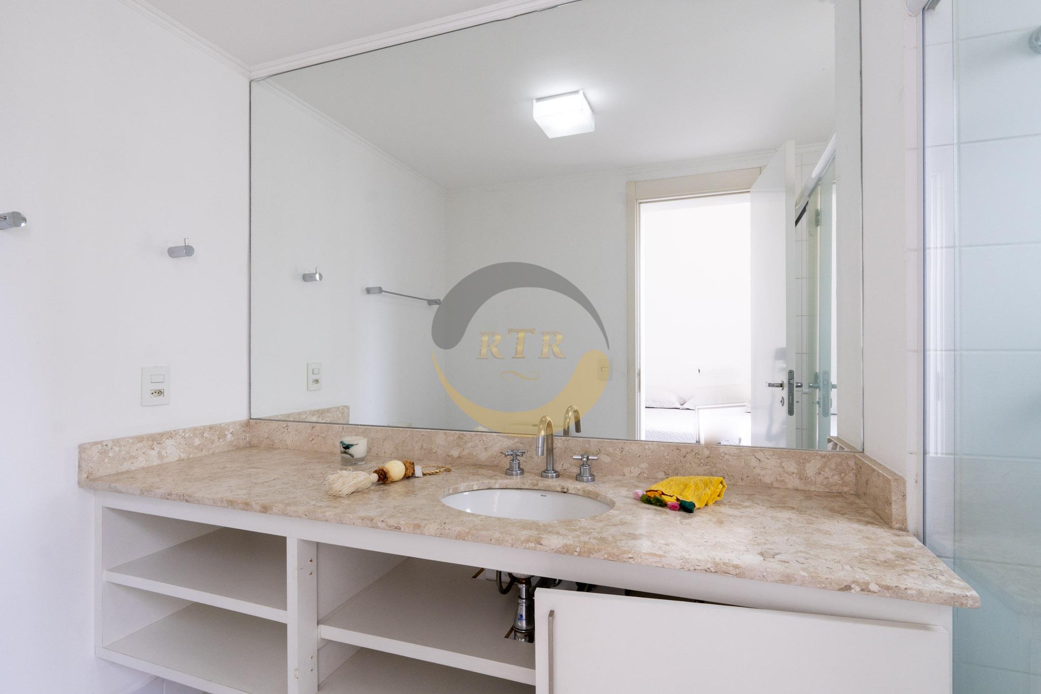Loft 85 M&sup2;, Brooklin, Luxo, Conforto, 1 Su&iacute;te, 2 banheiros, 2 vagas, Vista maravilhosa  São Paulo - 