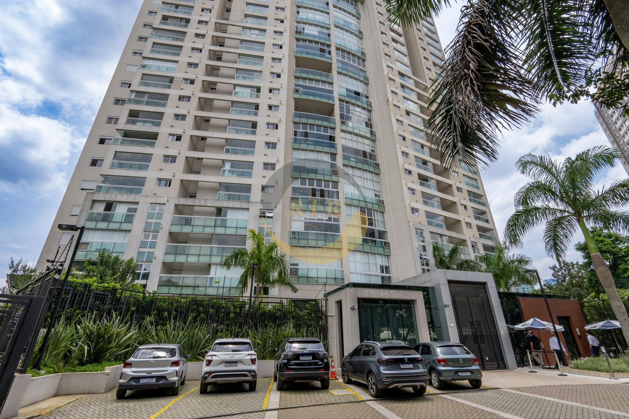 Loft 85 M&sup2;, Brooklin, Luxo, Conforto, 1 Su&iacute;te, 2 banheiros, 2 vagas, Vista maravilhosa  São Paulo - 