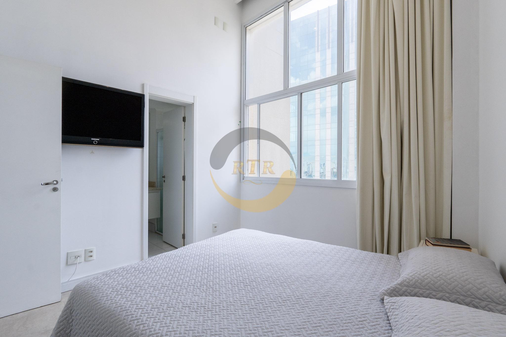 Loft 85 M&sup2;, Brooklin, Luxo, Conforto, 1 Su&iacute;te, 2 banheiros, 2 vagas, Vista maravilhosa  São Paulo - 