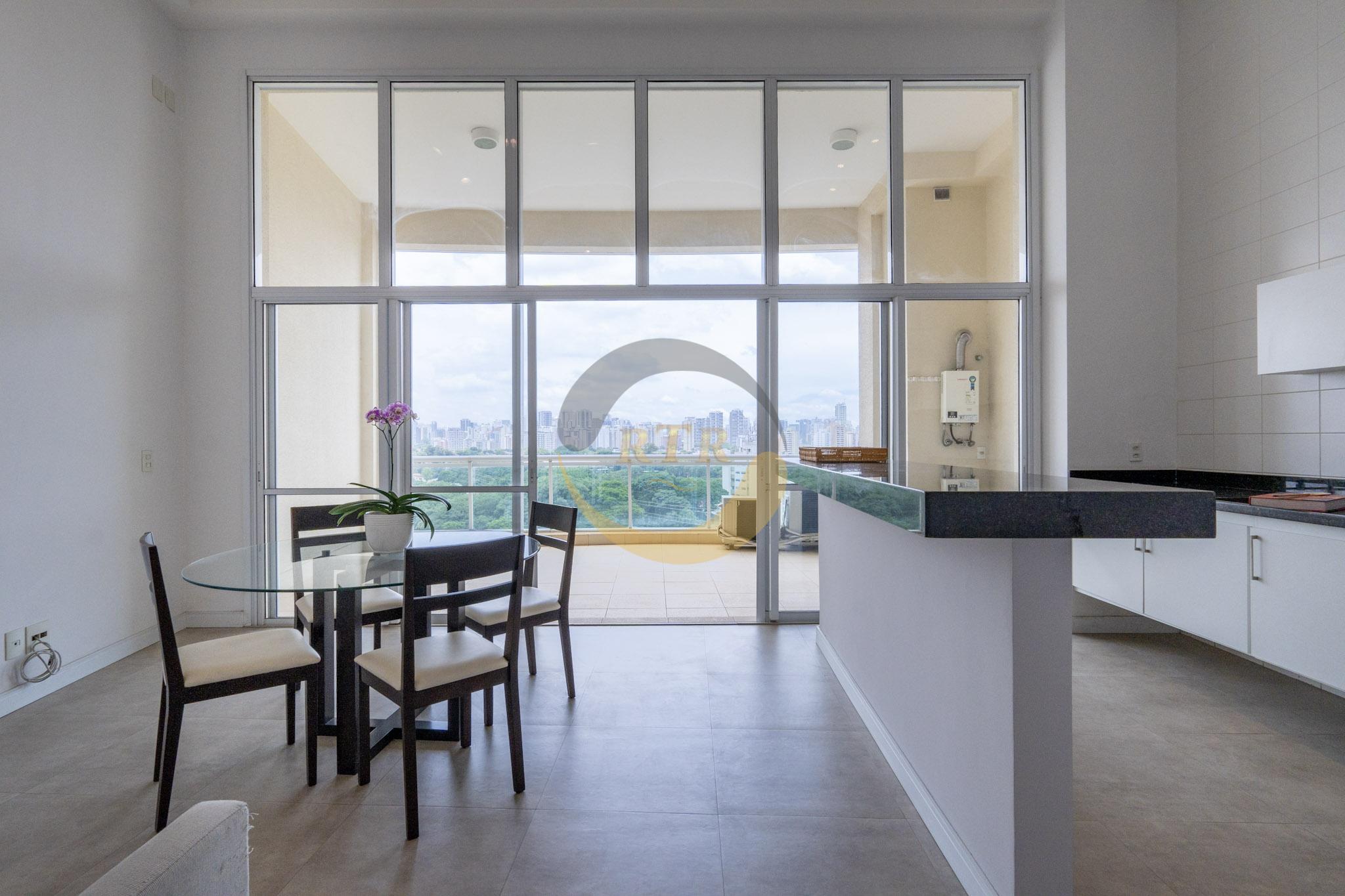 Loft 85 M&sup2;, Brooklin, Luxo, Conforto, 1 Su&iacute;te, 2 banheiros, 2 vagas, Vista maravilhosa  São Paulo - 