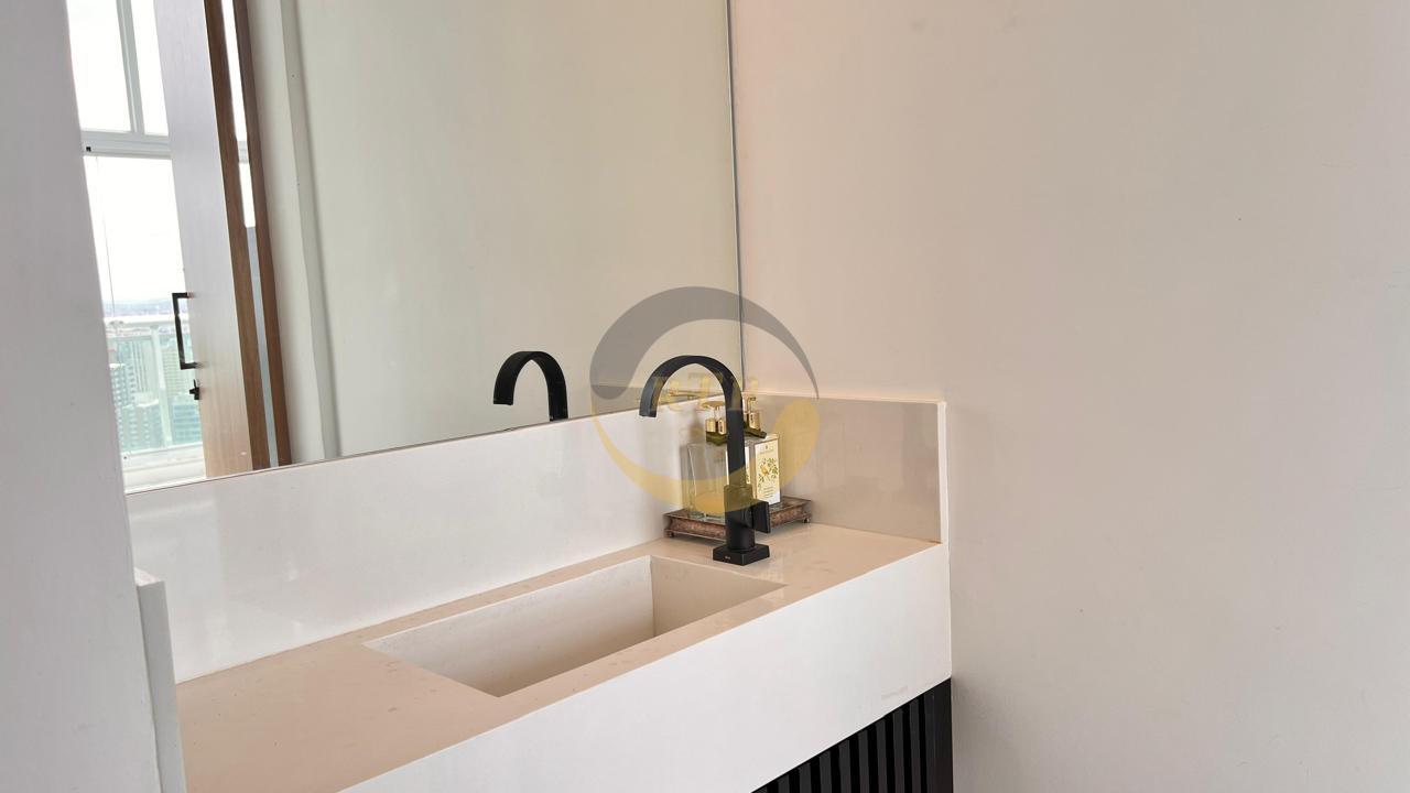 Loft, Venda ou Loca&ccedil;&atilde;o, Vista Panor&acirc;mica, Requinte, 120 M&sup2;, 2 Vagas, 2 banheiros, SP  São Paulo - 