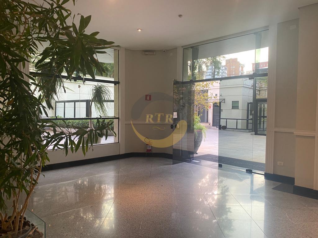 Luxo, Conforto, Itaim Bibi, Apartamento, 220M&sup2;, Vista Panor&acirc;mica, 4 Dts, 2 Su&iacute;tes, 4 Vagas  São Paulo - 