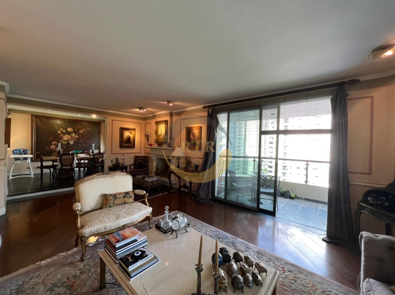 Luxo, Conforto, Itaim Bibi, Apartamento, 220M&sup2;, Vista Panor&acirc;mica, 4 Dts, 2 Su&iacute;tes, 4 Vagas  São Paulo - 