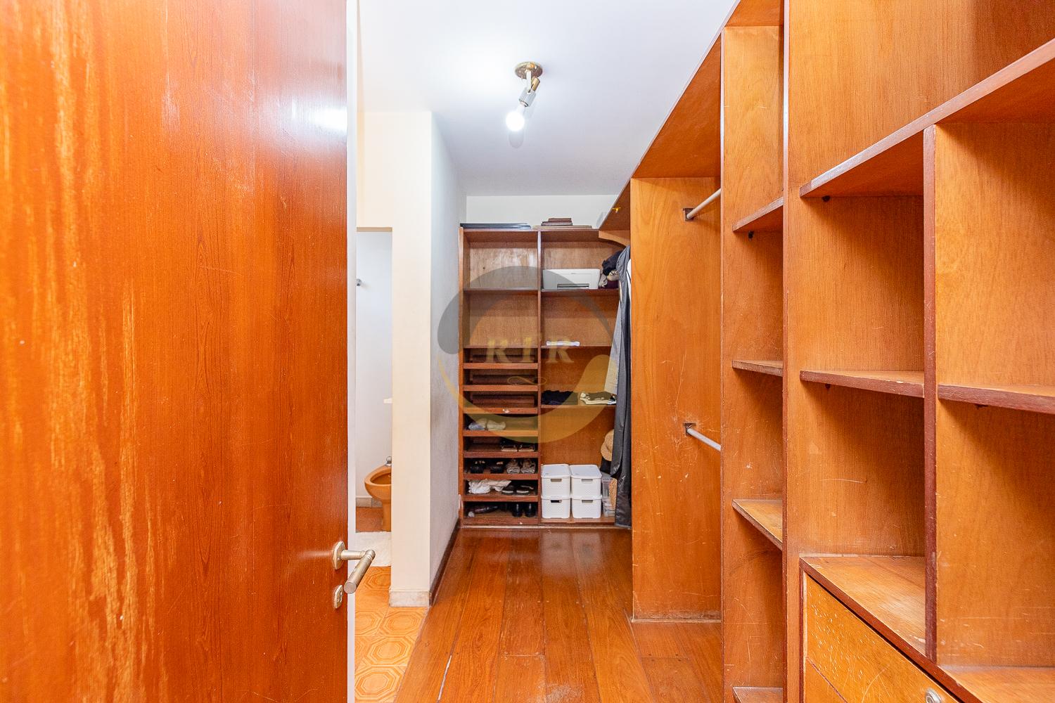 Exclusividade, Sofistica&ccedil;&atilde;o, Casa, 4 Su&iacute;tes, 489 M&sup2;, 3 Vagas, Bairro Alto Boa Vista  São Paulo - 