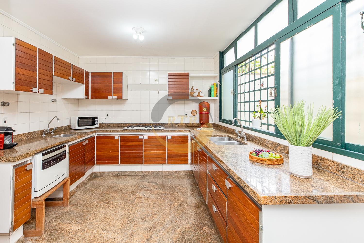 Exclusividade, Sofistica&ccedil;&atilde;o, Casa, 4 Su&iacute;tes, 489 M&sup2;, 3 Vagas, Bairro Alto Boa Vista  São Paulo - 