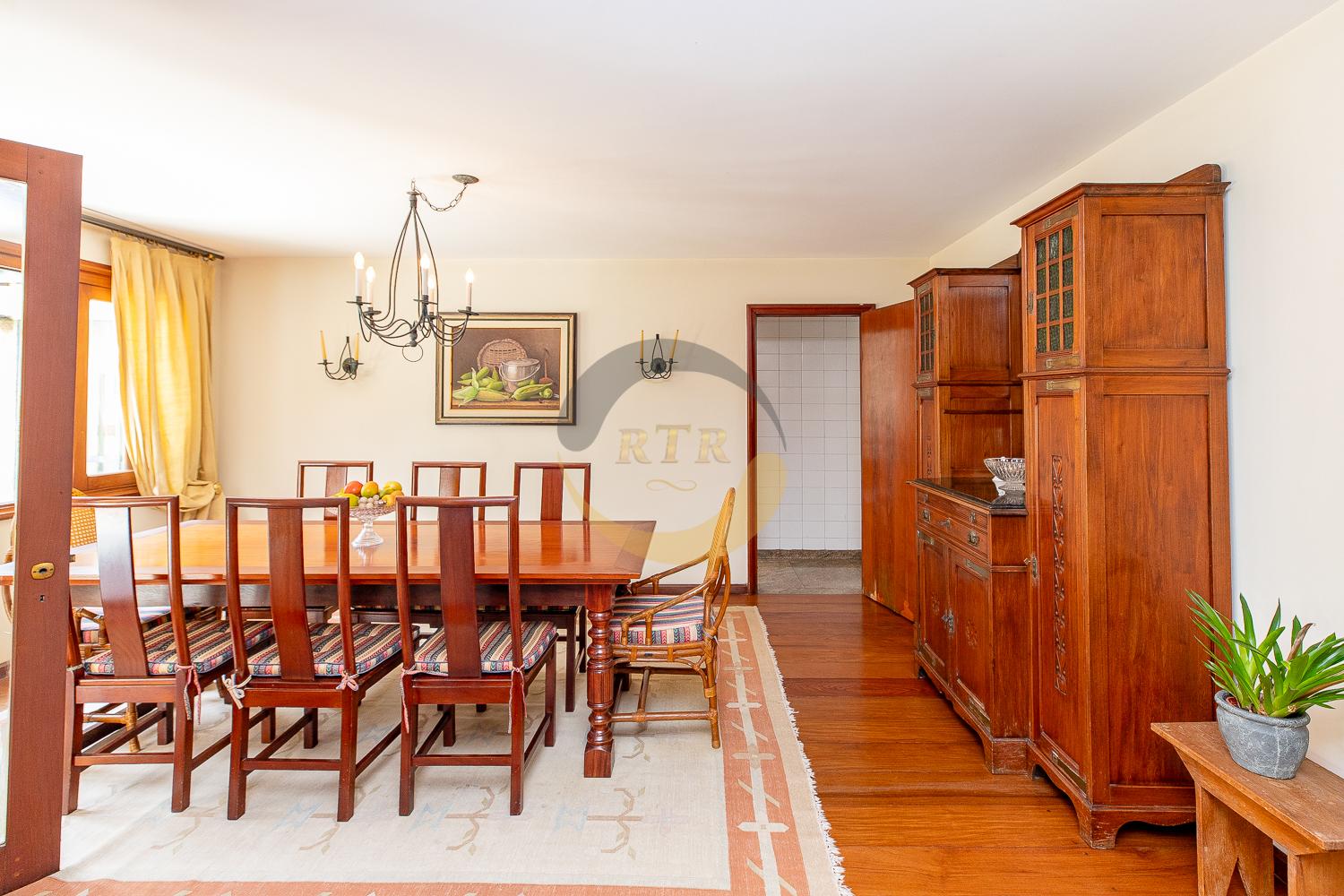 Exclusividade, Sofistica&ccedil;&atilde;o, Casa, 4 Su&iacute;tes, 489 M&sup2;, 3 Vagas, Bairro Alto Boa Vista  São Paulo - 