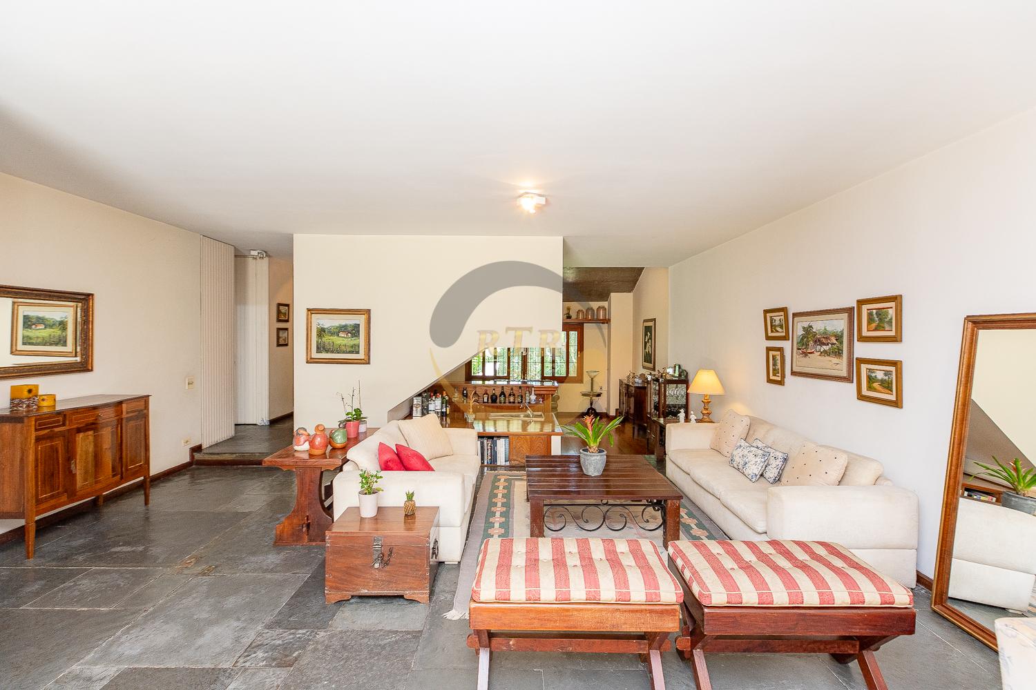 Exclusividade, Sofistica&ccedil;&atilde;o, Casa, 4 Su&iacute;tes, 489 M&sup2;, 3 Vagas, Bairro Alto Boa Vista  São Paulo - 