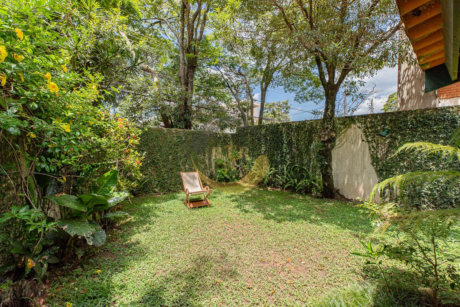Exclusividade, Sofistica&ccedil;&atilde;o, Casa, 4 Su&iacute;tes, 489 M&sup2;, 3 Vagas, Bairro Alto Boa Vista  São Paulo - 