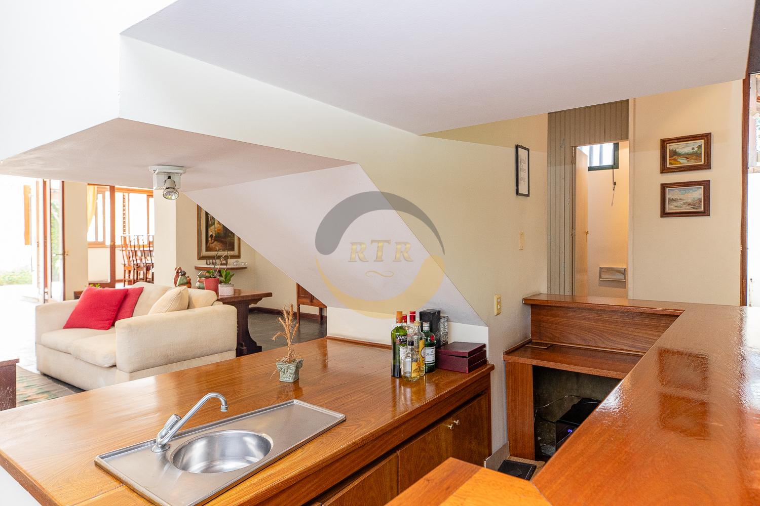 Exclusividade, Sofistica&ccedil;&atilde;o, Casa, 4 Su&iacute;tes, 489 M&sup2;, 3 Vagas, Bairro Alto Boa Vista  São Paulo - 