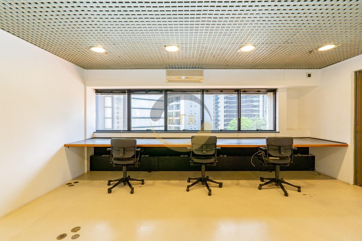 Vila Ol&iacute;mpia, Sala Comercial, no mesmo espa&ccedil;o sala de reuni&atilde;o com total de 45 M&sup2;, 1 vaga!  São Paulo - 