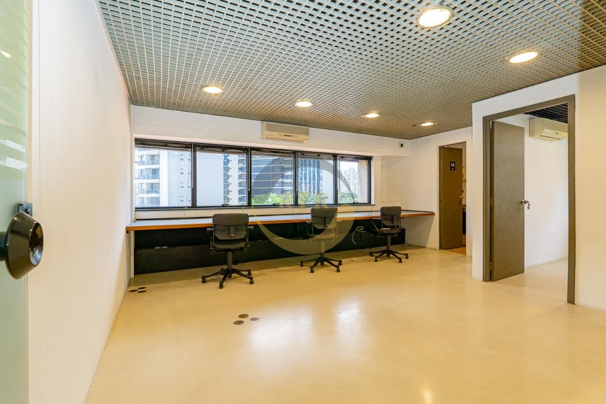 Vila Ol&iacute;mpia, Sala Comercial, no mesmo espa&ccedil;o sala de reuni&atilde;o com total de 45 M&sup2;, 1 vaga!  São Paulo - 