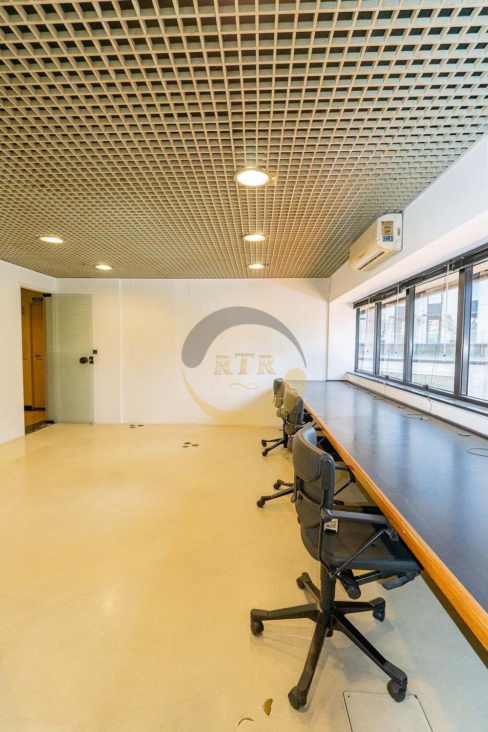 Vila Ol&iacute;mpia, Sala Comercial, no mesmo espa&ccedil;o sala de reuni&atilde;o com total de 45 M&sup2;, 1 vaga!  São Paulo - 