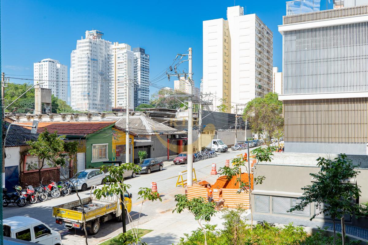 Studio Mobiliado, Moderno, Ch&aacute;cara Santo Ant&ocirc;nio, Lazer, Metr&ocirc; Lil&aacute;s, Morar ou Investir! Rua Senador Milton Campos São Paulo - 