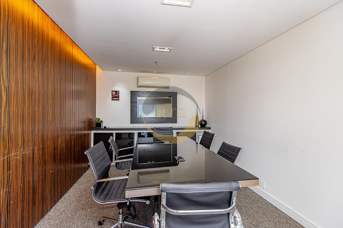 Invista e tenha Retorno Imediato, Sala Comercial, 42 m&sup2;, 2 Vagas Locada na Vila Andrade! Rua Aureliano Guimarães São Paulo - 