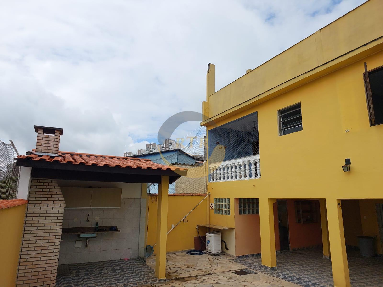 Monte Kemel, Venda ou Loca&ccedil;&atilde;o, Casa com Piscina, 350 m,&sup2; A.C. 10 minutos Metr&ocirc; V. S&ocirc;nia!  São Paulo - 