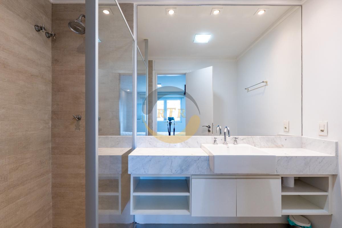 Apartamento de Luxo Mobiliado, Panamby, Sofistica&ccedil;&atilde;o, Condom&iacute;nio Cobi&ccedil;ado, Lazer Total  São Paulo - 