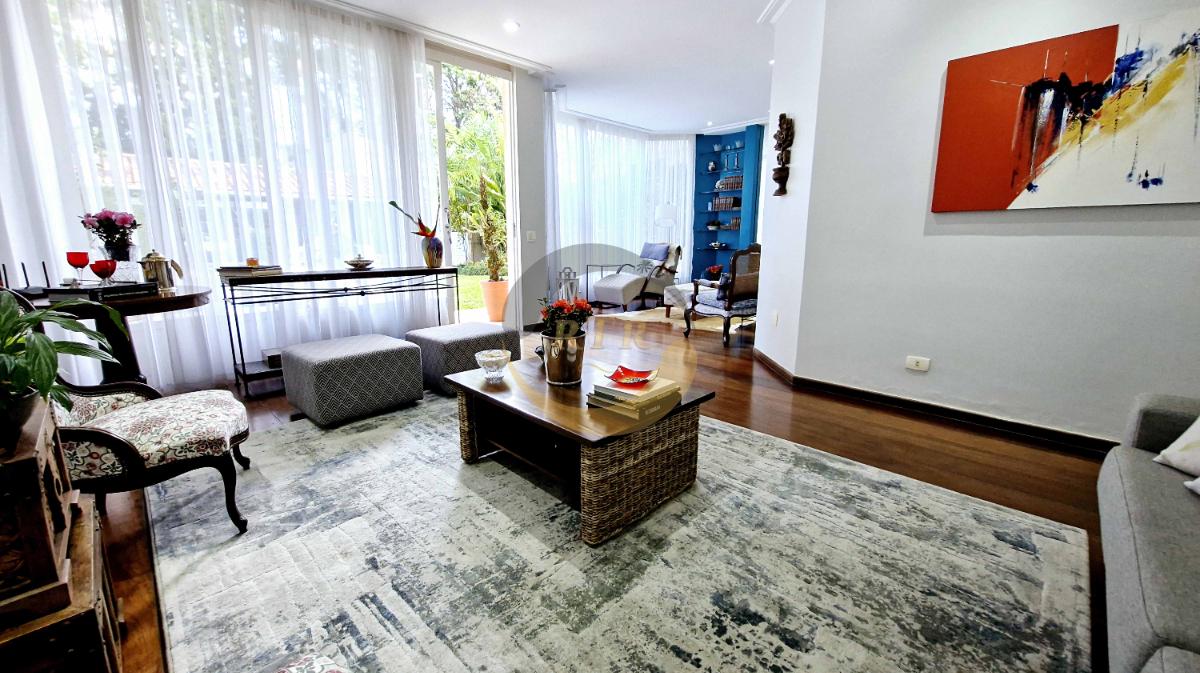 Casa Alto da Boa Vista com 4 Su&iacute;tes e Piscina Privativa em Localiza&ccedil;&atilde;o Nobre  São Paulo - 
