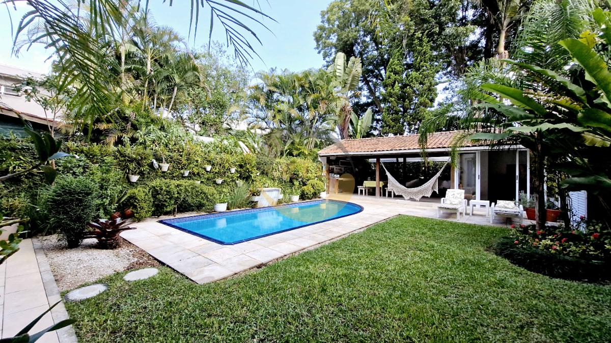 Casa Alto da Boa Vista com 4 Su&iacute;tes e Piscina Privativa em Localiza&ccedil;&atilde;o Nobre  São Paulo - 