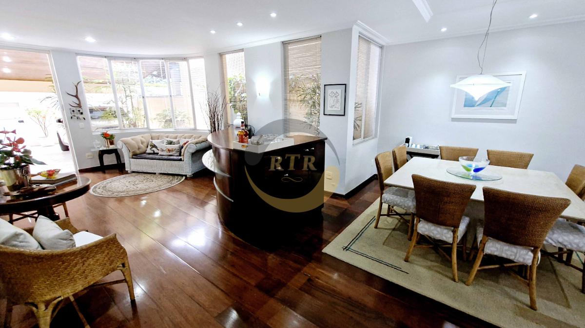 Casa Alto da Boa Vista com 4 Su&iacute;tes e Piscina Privativa em Localiza&ccedil;&atilde;o Nobre  São Paulo - 