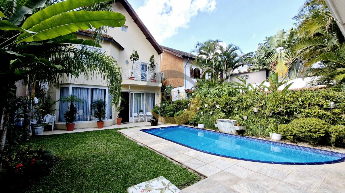 Casa Alto da Boa Vista com 4 Su&iacute;tes e Piscina Privativa em Localiza&ccedil;&atilde;o Nobre  São Paulo - 