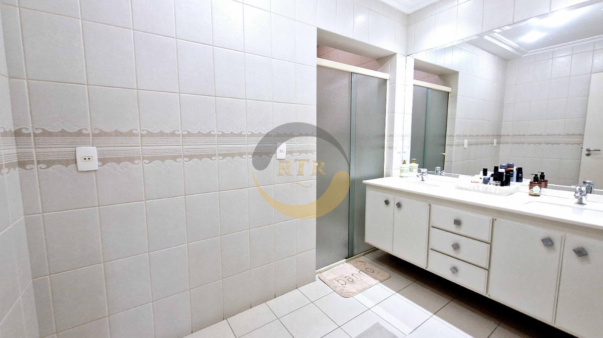 Casa Alto da Boa Vista com 4 Su&iacute;tes e Piscina Privativa em Localiza&ccedil;&atilde;o Nobre  São Paulo - 
