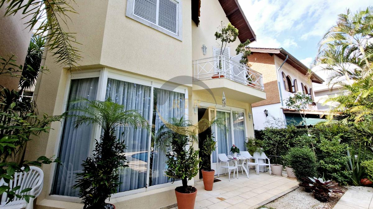 Casa Alto da Boa Vista com 4 Su&iacute;tes e Piscina Privativa em Localiza&ccedil;&atilde;o Nobre  São Paulo - 