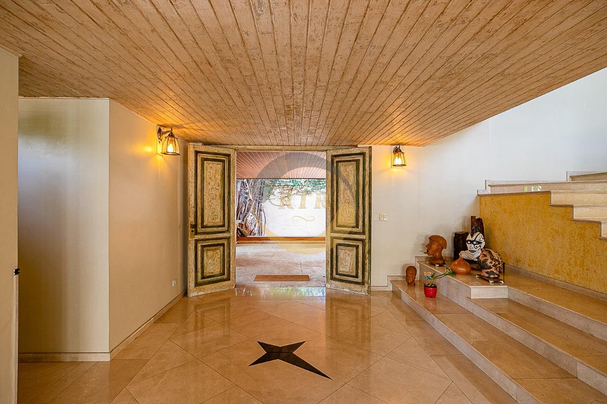 Casa, Jardim Cordeiro, 1.023 M&sup2;, 4 Su&iacute;tes, 8 Vagas, Piscina Aquecida, Muita Sofistica&ccedil;&atilde;o  São Paulo - 