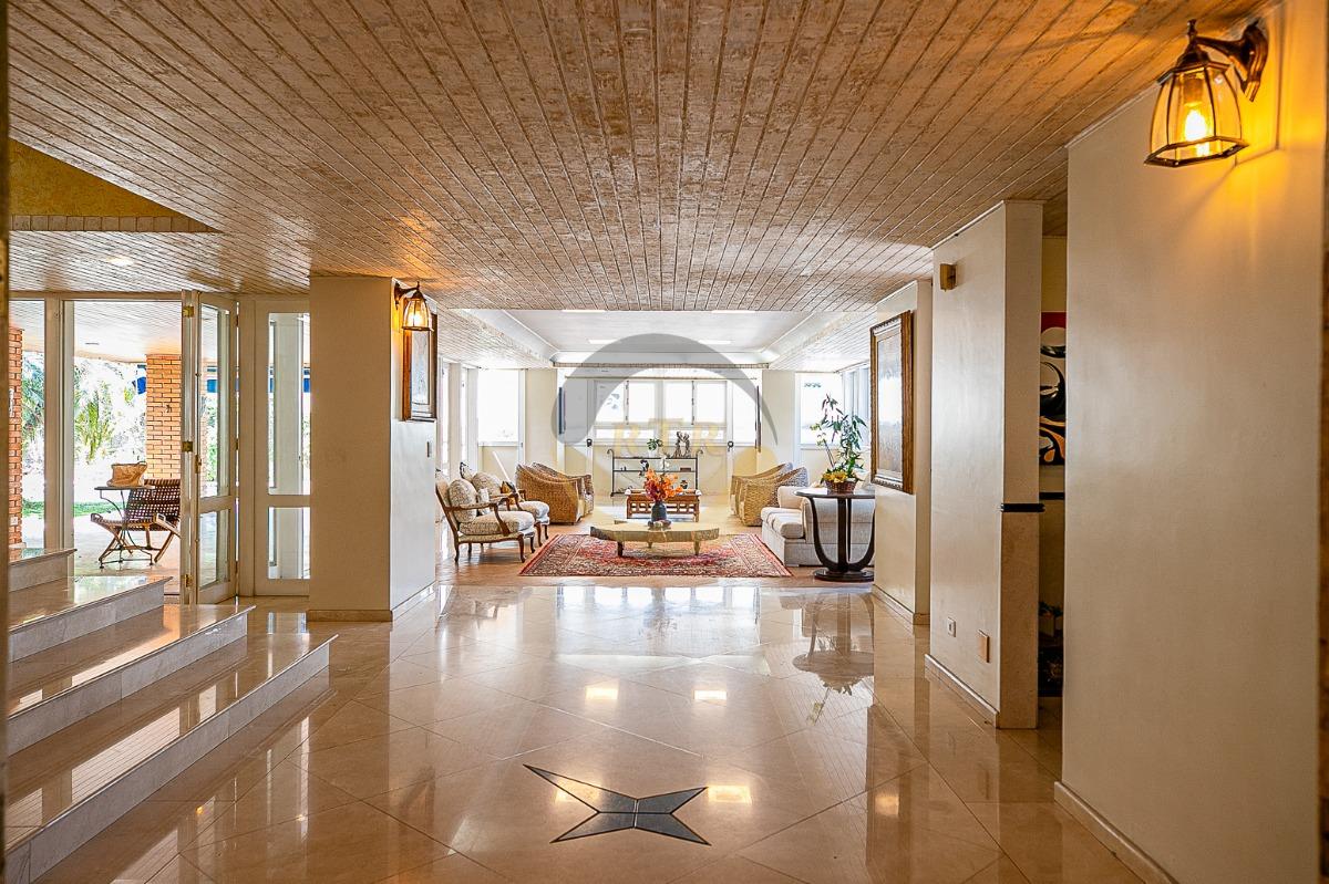 Casa, Jardim Cordeiro, 1.023 M&sup2;, 4 Su&iacute;tes, 8 Vagas, Piscina Aquecida, Muita Sofistica&ccedil;&atilde;o  São Paulo - 