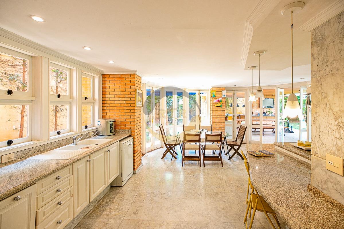 Casa, Jardim Cordeiro, 1.023 M&sup2;, 4 Su&iacute;tes, 8 Vagas, Piscina Aquecida, Muita Sofistica&ccedil;&atilde;o  São Paulo - 