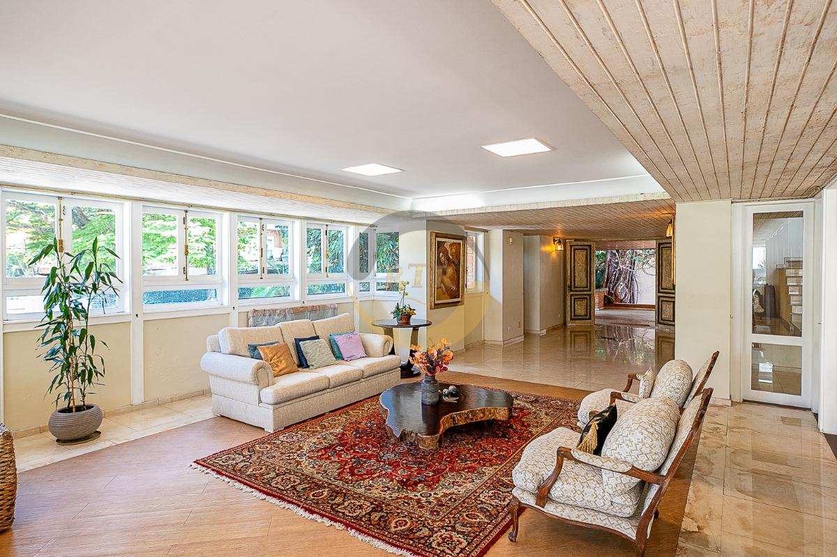 Casa, Jardim Cordeiro, 1.023 M&sup2;, 4 Su&iacute;tes, 8 Vagas, Piscina Aquecida, Muita Sofistica&ccedil;&atilde;o  São Paulo - 