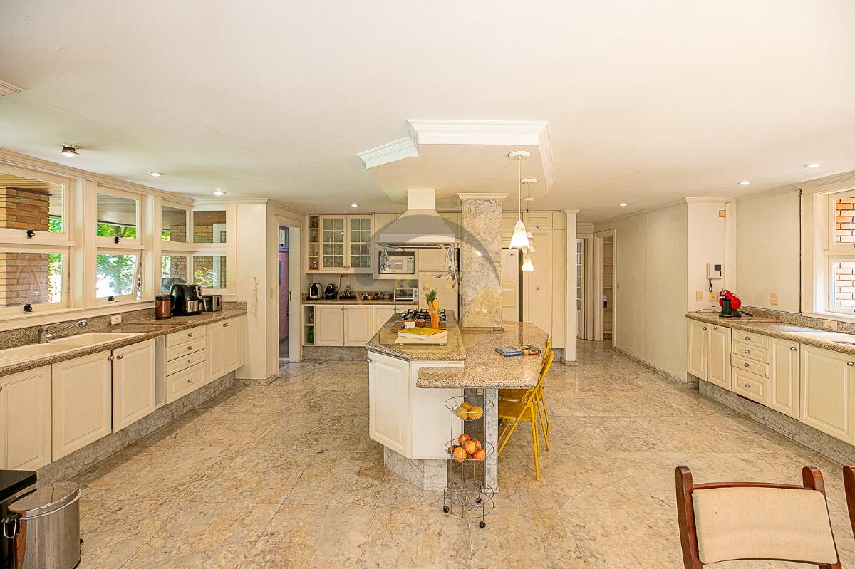Casa, Jardim Cordeiro, 1.023 M&sup2;, 4 Su&iacute;tes, 8 Vagas, Piscina Aquecida, Muita Sofistica&ccedil;&atilde;o  São Paulo - 