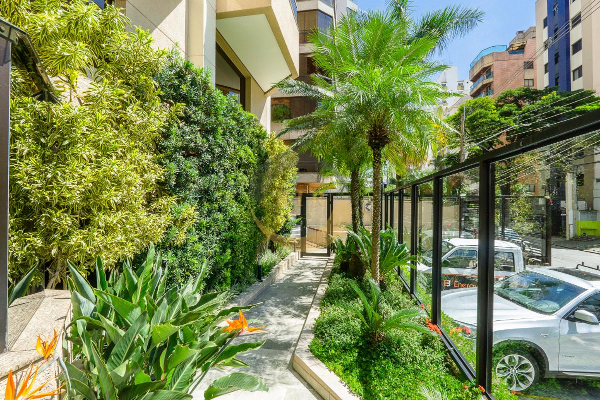 Brooklin, Excelente Oportunidade, Apartamento de Alto Padr&atilde;o, 200 M&sup2;, 2 Su&iacute;tes, 3 Vagas!  São Paulo - 