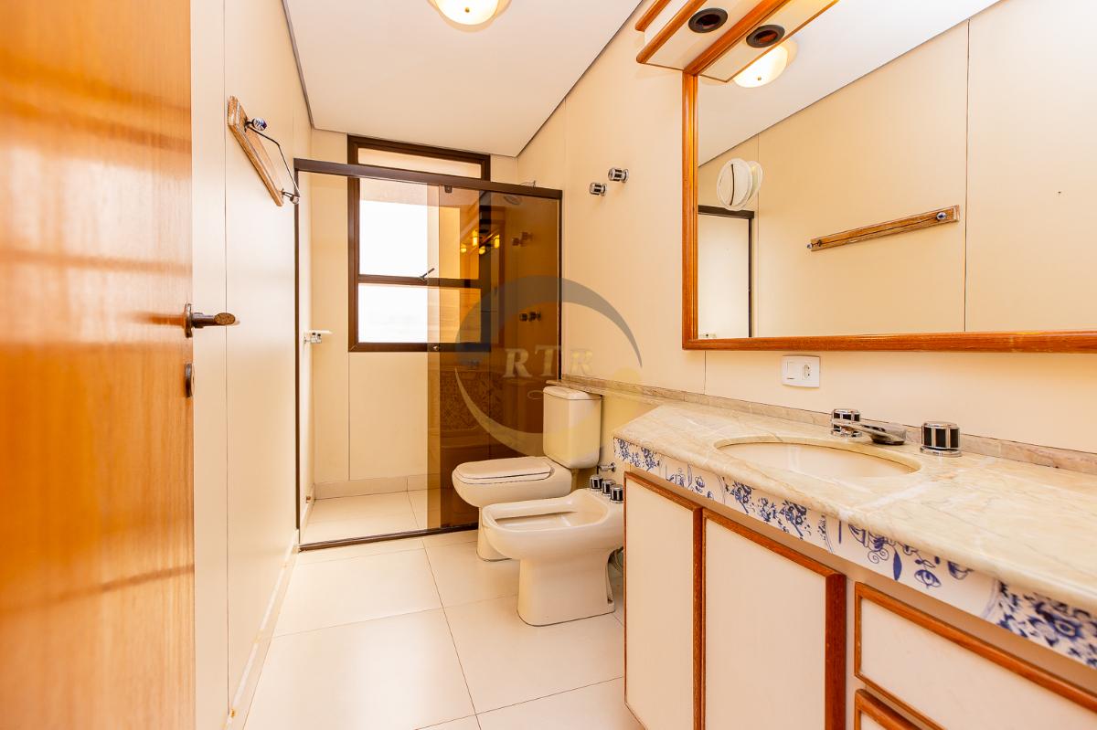 Brooklin, Excelente Oportunidade, Apartamento de Alto Padr&atilde;o, 200 M&sup2;, 2 Su&iacute;tes, 3 Vagas!  São Paulo - 