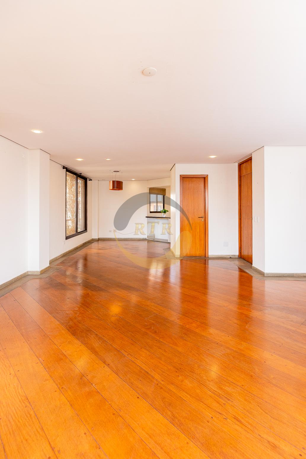 Brooklin, Excelente Oportunidade, Apartamento de Alto Padr&atilde;o, 200 M&sup2;, 2 Su&iacute;tes, 3 Vagas!  São Paulo - 
