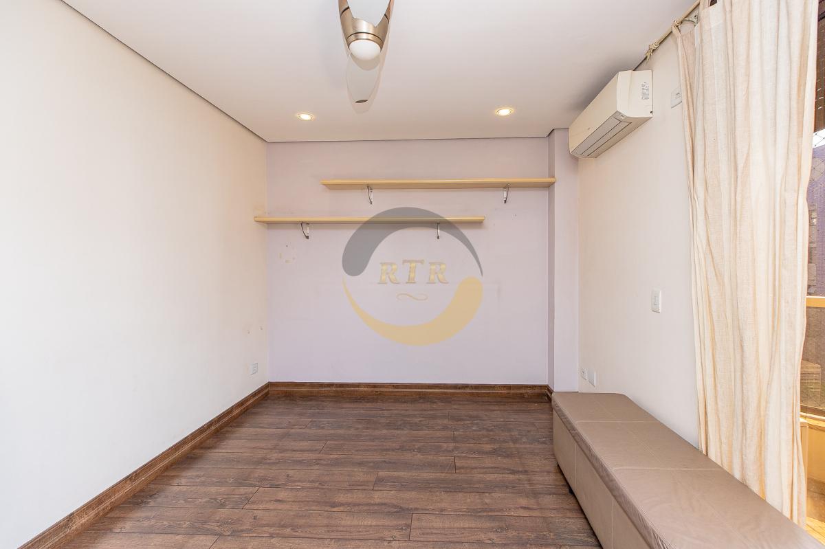 Brooklin, Excelente Oportunidade, Apartamento de Alto Padr&atilde;o, 200 M&sup2;, 2 Su&iacute;tes, 3 Vagas!  São Paulo - 