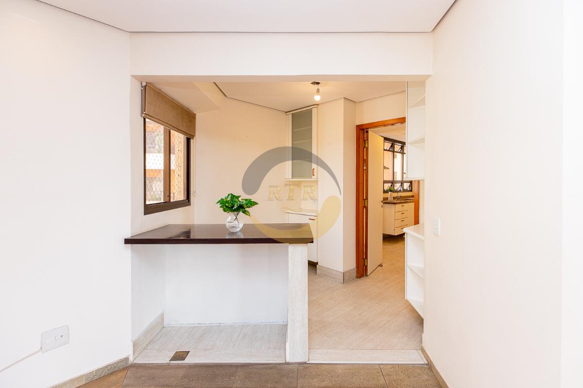 Brooklin, Excelente Oportunidade, Apartamento de Alto Padr&atilde;o, 200 M&sup2;, 2 Su&iacute;tes, 3 Vagas!  São Paulo - 