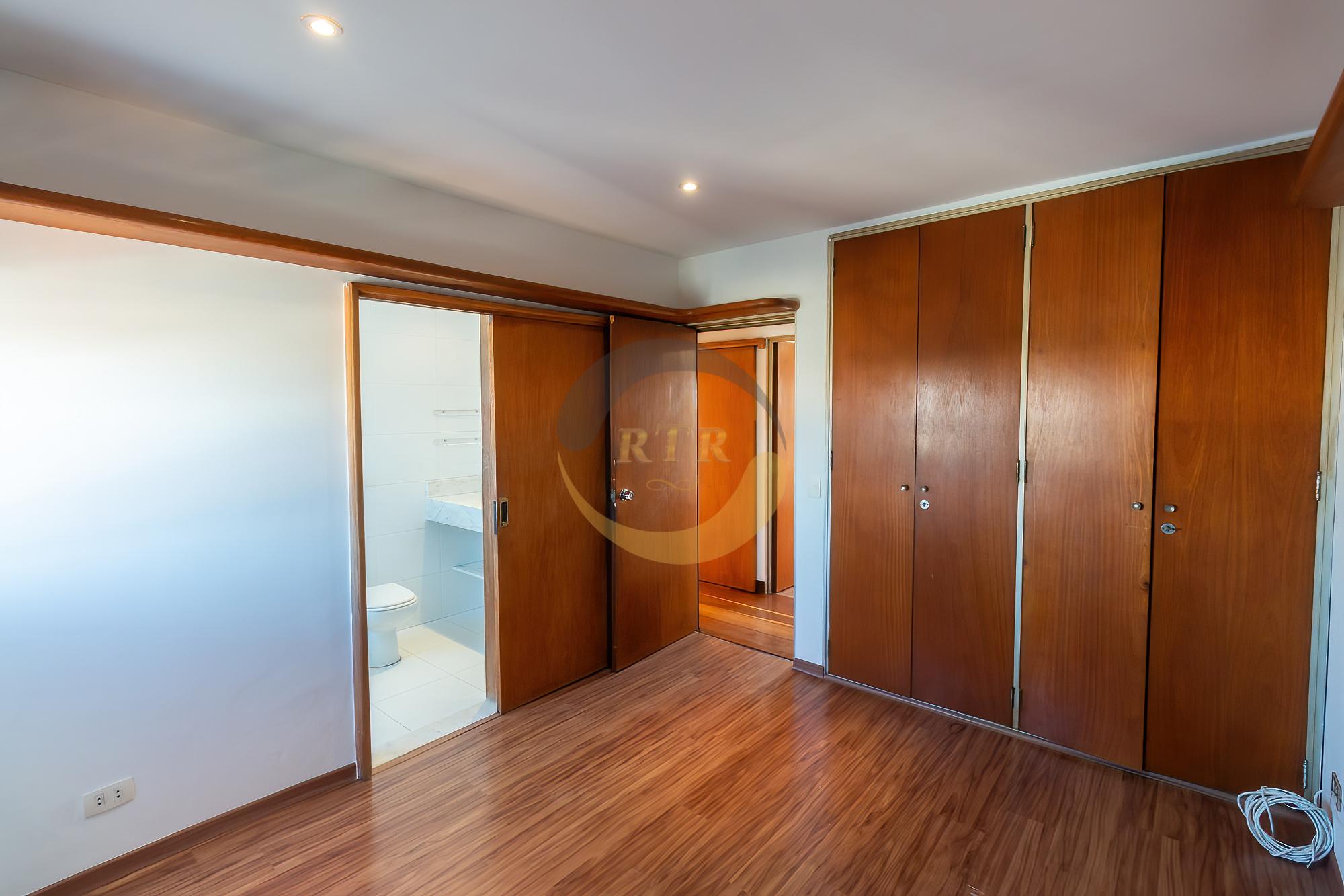 Itaim Bibi, Venda, Apto 98 m&sup2;, 2 Dormit&oacute;rios, 1 Su&iacute;te, 1 Vaga, Vista Maravilhosa!  São Paulo - 