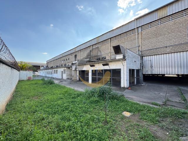 GALP&Atilde;O, MULTI&Uacute;SO, OSASCO ANHANGUERA, 6.200 M&sup2;, 11 DOCAS, 13 M P&Eacute; DIREITO, ESCRIT&Oacute;RIO  Osasco - 