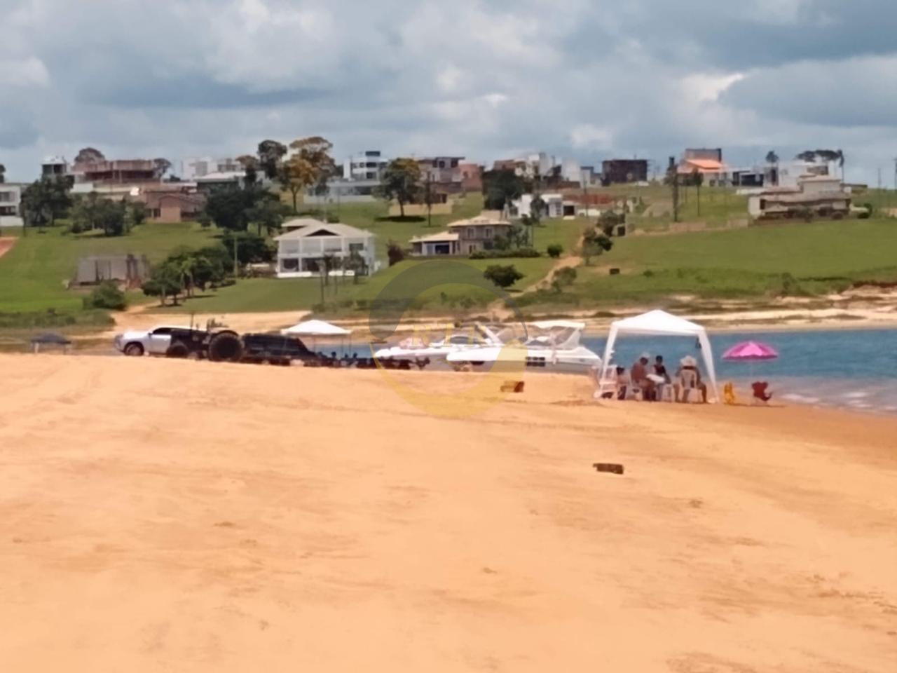 Ver&atilde;o Chegando, Viva com exclusividade &agrave;s margens da represa mais bonita de SP! Riviera de Santa Cristina Xlll Avaré - 