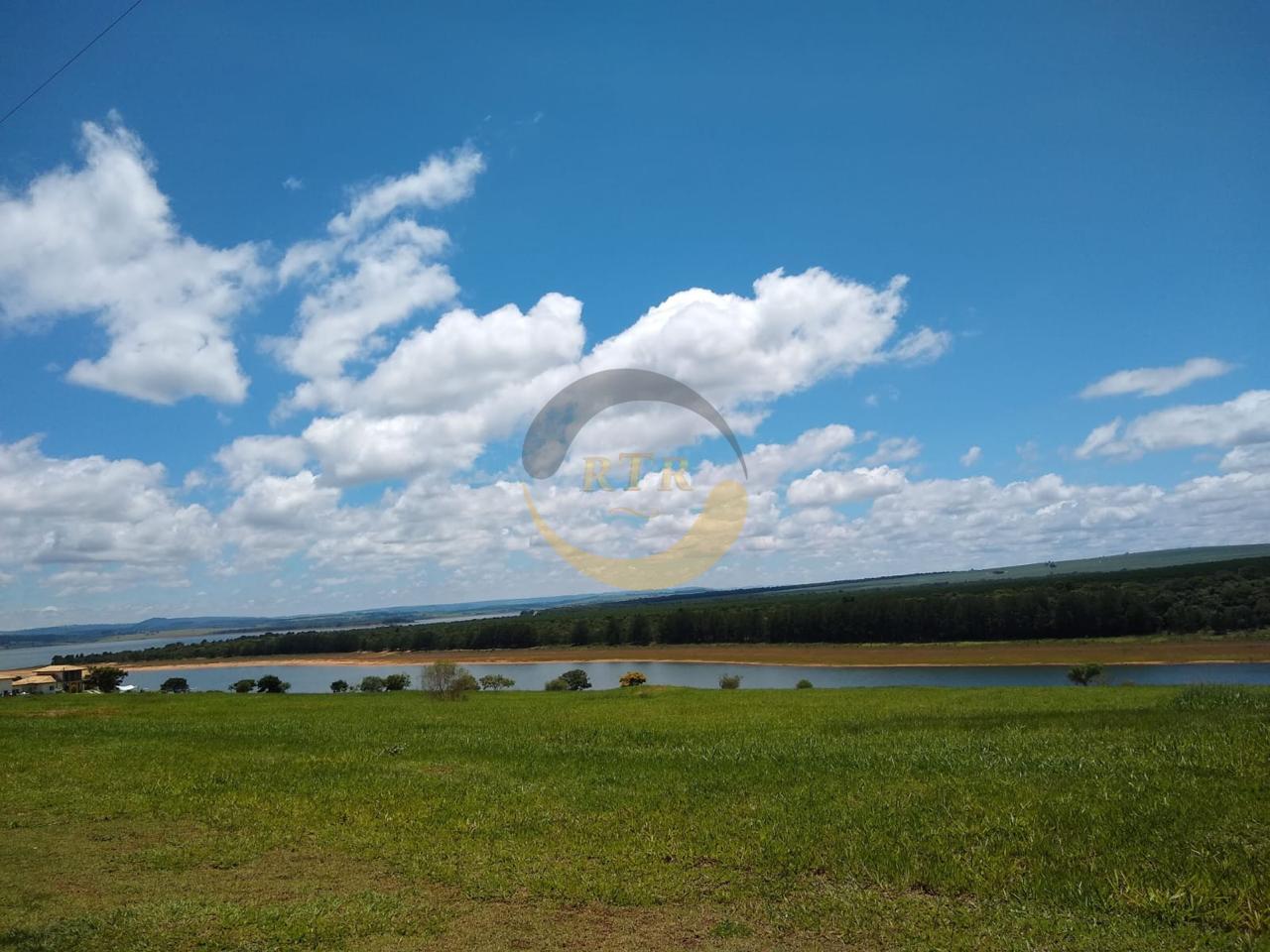 Ver&atilde;o Chegando, Viva com exclusividade &agrave;s margens da represa mais bonita de SP! Riviera de Santa Cristina Xlll Avaré - 