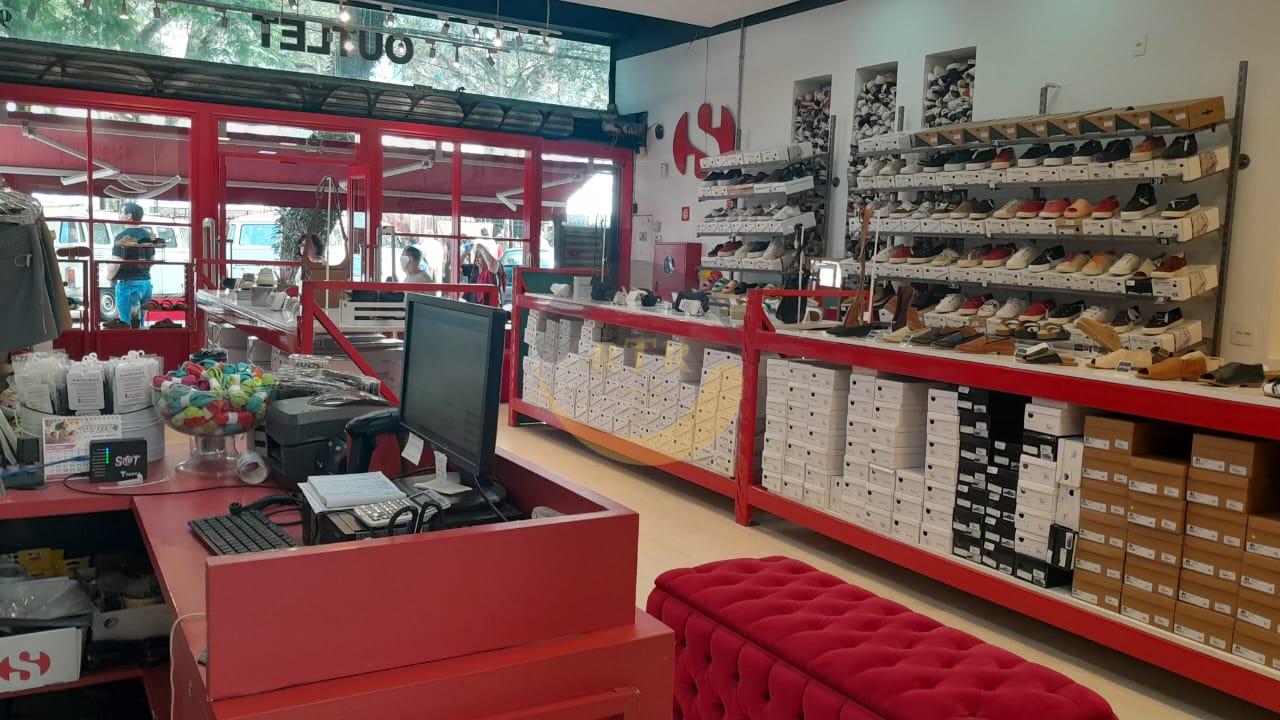 Oportunidade: Loja, 130 M&sup2;, com Vitrine Ampla na Pra&ccedil;a Benedito Calixto, Regi&atilde;o Pinheiros Praça Benedito Calixto São Paulo - 