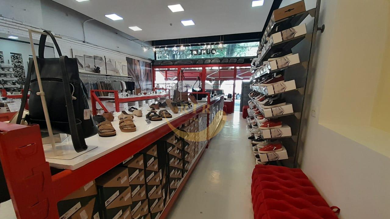 Oportunidade: Loja, 130 M&sup2;, com Vitrine Ampla na Pra&ccedil;a Benedito Calixto, Regi&atilde;o Pinheiros Praça Benedito Calixto São Paulo - 