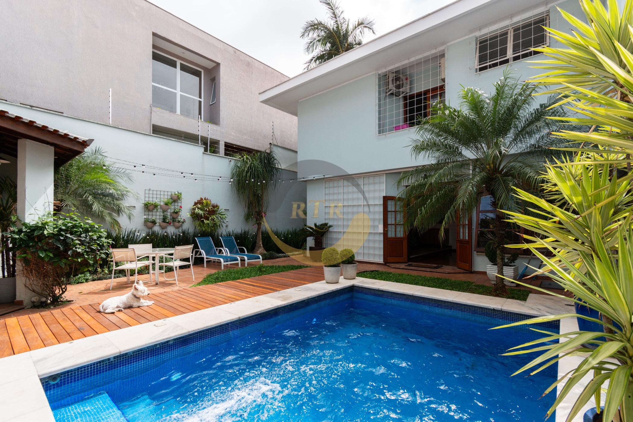 CASA, ALTO PADR&Atilde;O, PLANALTO PAULISTA, 450M&sup2;, 4 DORMIT&Oacute;RIOS, 2 SU&Iacute;TES,  PISCINA, 4 VAGAS  São Paulo - 