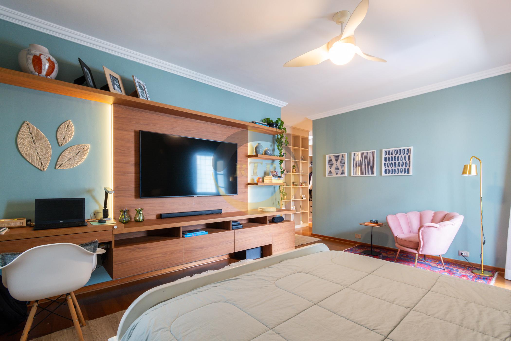 CASA, ALTO PADR&Atilde;O, PLANALTO PAULISTA, 450M&sup2;, 4 DORMIT&Oacute;RIOS, 2 SU&Iacute;TES,  PISCINA, 4 VAGAS  São Paulo - 