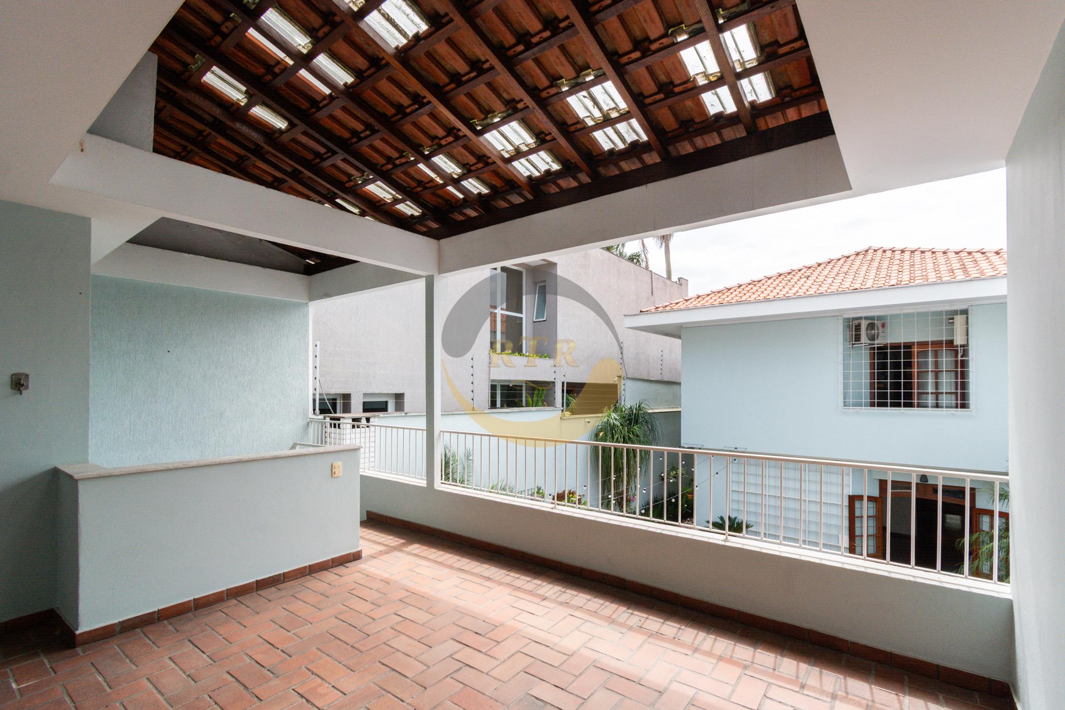 CASA, ALTO PADR&Atilde;O, PLANALTO PAULISTA, 450M&sup2;, 4 DORMIT&Oacute;RIOS, 2 SU&Iacute;TES,  PISCINA, 4 VAGAS  São Paulo - 