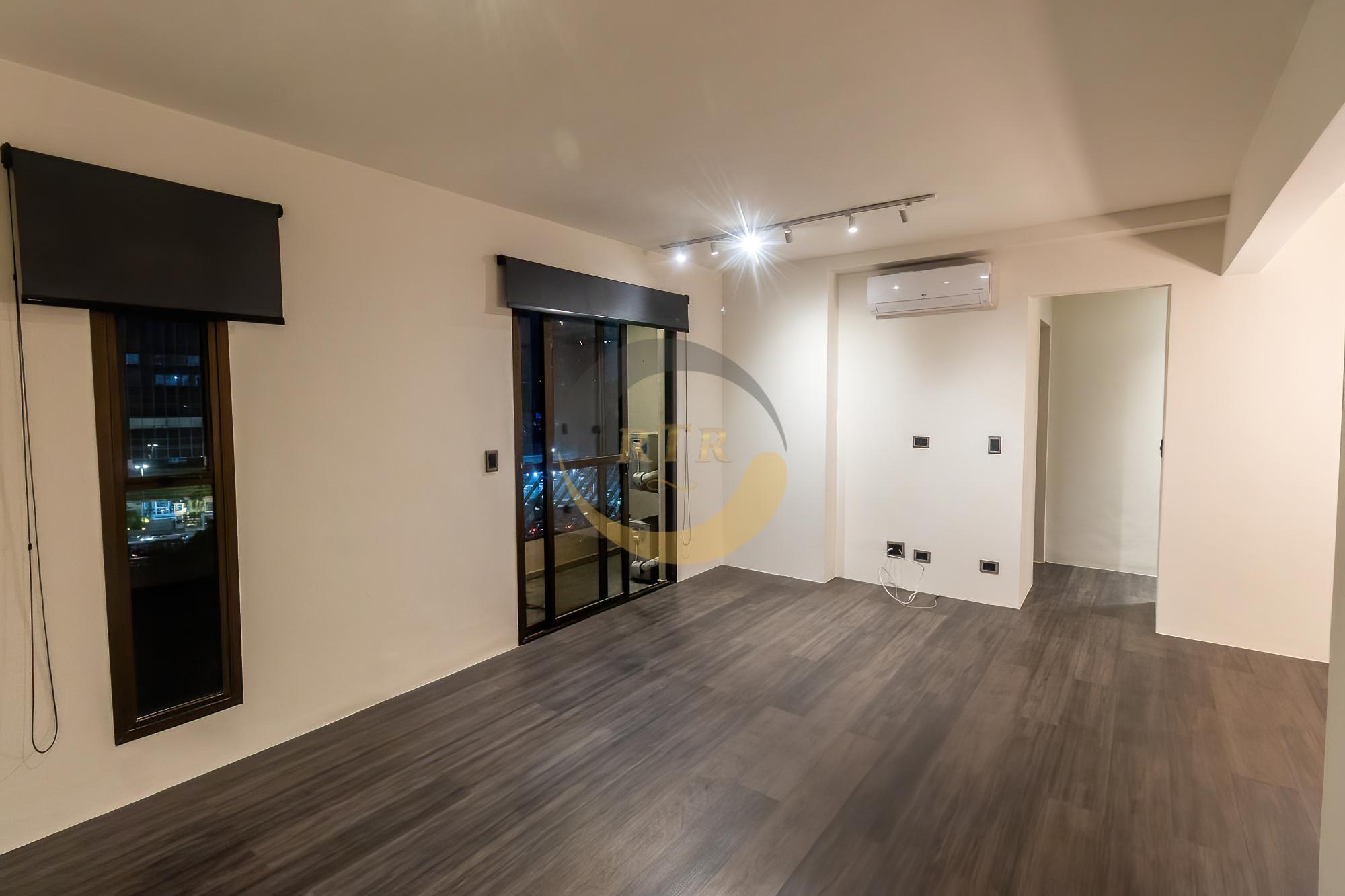 VILA OL&Iacute;MPIA APARTAMENTO, 80 M&sup2;, 2 DORMIT&Oacute;RIOS, VARANDA, 1 SU&Iacute;TE, 1 VAGA, LINDA VISTA!  São Paulo - 