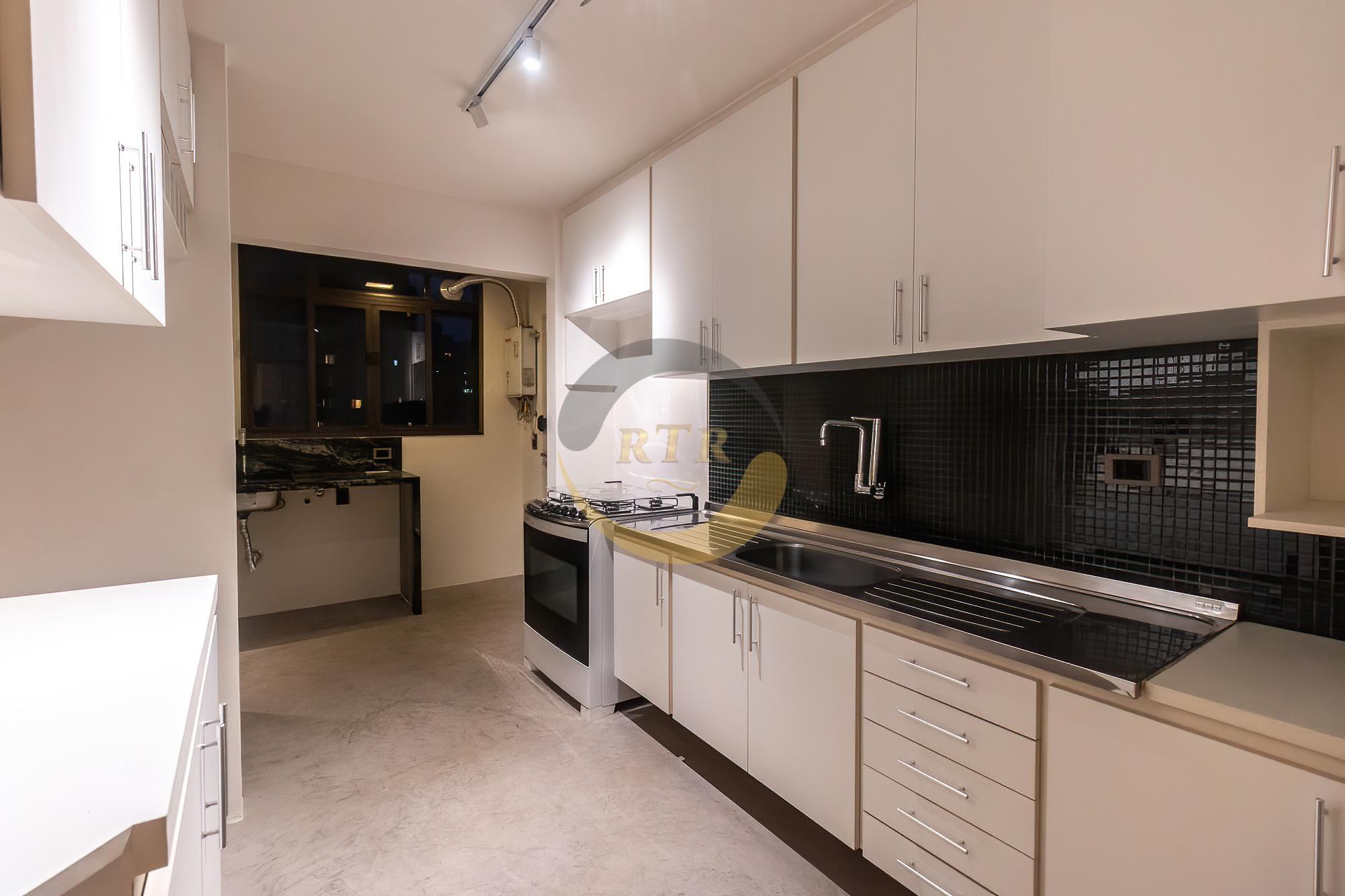VILA OL&Iacute;MPIA APARTAMENTO, 80 M&sup2;, 2 DORMIT&Oacute;RIOS, VARANDA, 1 SU&Iacute;TE, 1 VAGA, LINDA VISTA!  São Paulo - 